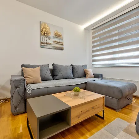 Apartment Lux Kleopatra Vip Bogic *